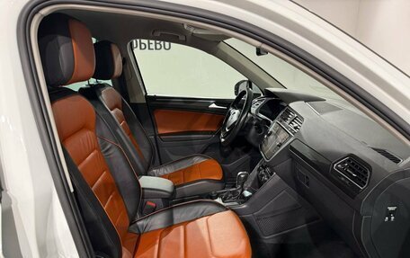 Volkswagen Tiguan II, 2017 год, 2 890 000 рублей, 17 фотография