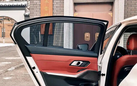 BMW 3 серия, 2022 год, 2 479 004 рублей, 21 фотография