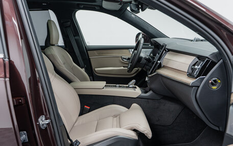 Volvo XC90 II рестайлинг, 2025 год, 11 490 000 рублей, 13 фотография