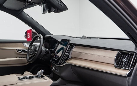 Volvo XC90 II рестайлинг, 2025 год, 11 490 000 рублей, 14 фотография