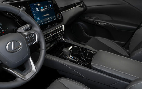 Lexus RX IV рестайлинг, 2025 год, 7 700 000 рублей, 14 фотография