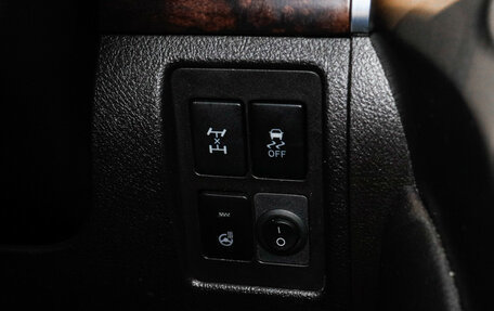 Toyota Land Cruiser 200, 2009 год, 2 800 000 рублей, 26 фотография