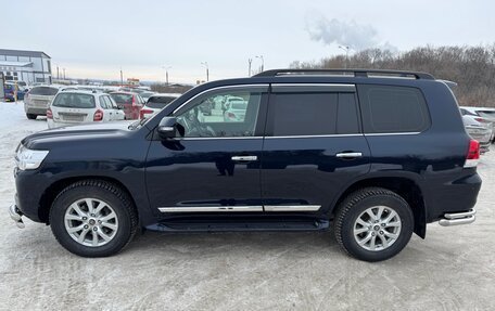 Toyota Land Cruiser 200, 2015 год, 5 700 000 рублей, 2 фотография
