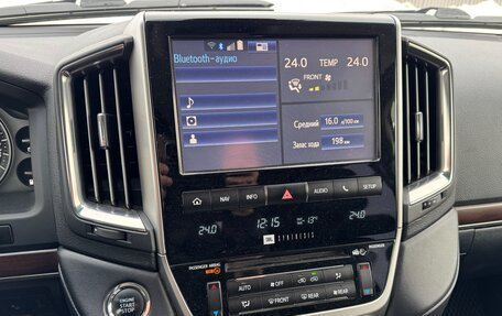 Toyota Land Cruiser 200, 2015 год, 5 700 000 рублей, 9 фотография