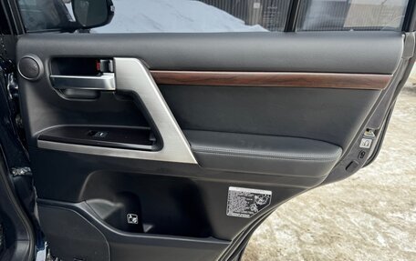 Toyota Land Cruiser 200, 2015 год, 5 700 000 рублей, 18 фотография