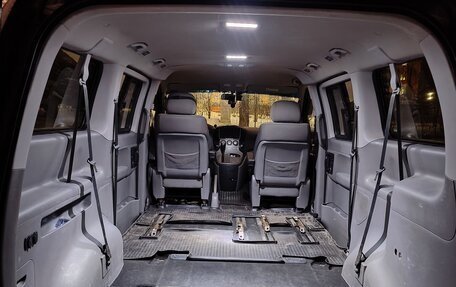 Hyundai H-1 II рестайлинг, 2011 год, 1 700 000 рублей, 6 фотография