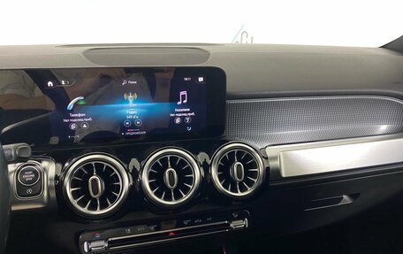 Mercedes-Benz GLB, 2020 год, 3 297 000 рублей, 17 фотография