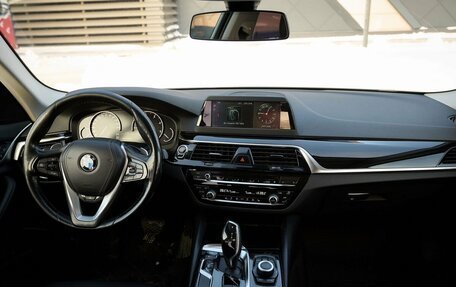 BMW 5 серия, 2018 год, 2 889 000 рублей, 7 фотография