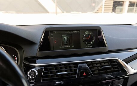 BMW 5 серия, 2018 год, 2 889 000 рублей, 10 фотография