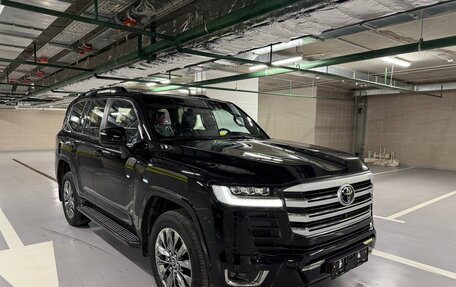 Toyota Land Cruiser, 2025 год, 16 000 000 рублей, 2 фотография