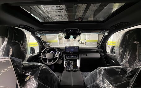 Toyota Land Cruiser, 2025 год, 16 000 000 рублей, 21 фотография