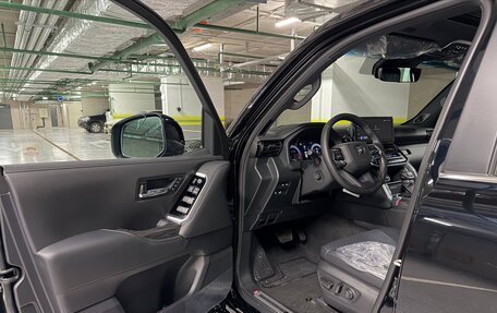 Toyota Land Cruiser, 2025 год, 16 000 000 рублей, 26 фотография