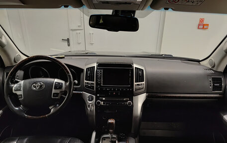 Toyota Land Cruiser 200, 2013 год, 3 250 000 рублей, 17 фотография