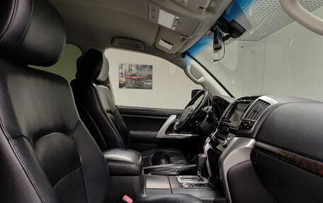 Toyota Land Cruiser 200, 2013 год, 3 250 000 рублей, 13 фотография