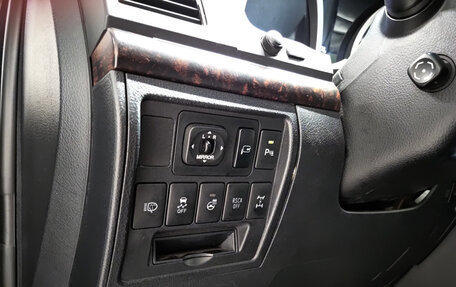 Toyota Land Cruiser 200, 2013 год, 3 250 000 рублей, 26 фотография