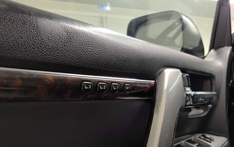 Toyota Land Cruiser 200, 2013 год, 3 250 000 рублей, 27 фотография