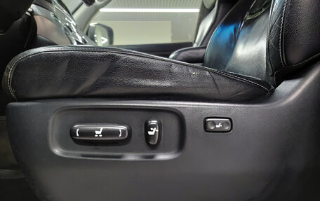 Toyota Land Cruiser 200, 2013 год, 3 250 000 рублей, 29 фотография