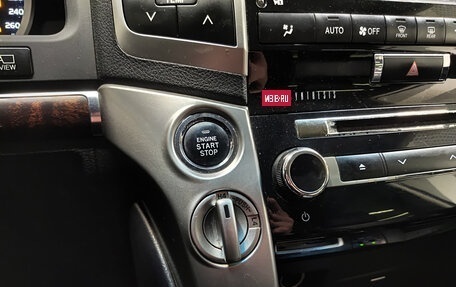 Toyota Land Cruiser 200, 2013 год, 3 250 000 рублей, 24 фотография