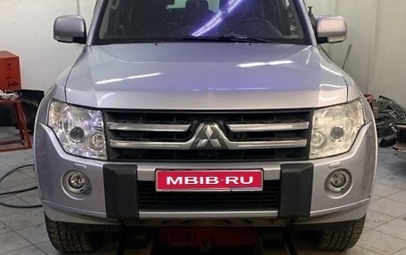 Mitsubishi Pajero IV, 2011 год, 1 300 000 рублей, 1 фотография
