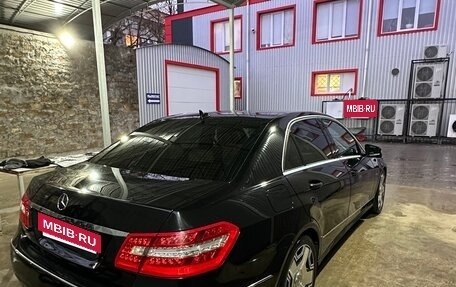 Mercedes-Benz E-Класс, 2010 год, 1 870 000 рублей, 5 фотография