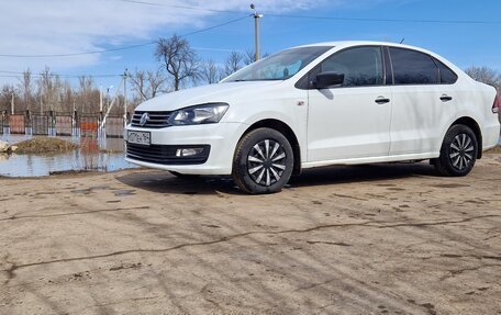 Volkswagen Polo VI (EU Market), 2015 год, 1 150 000 рублей, 3 фотография
