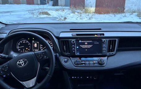 Toyota RAV4, 2016 год, 2 500 000 рублей, 7 фотография