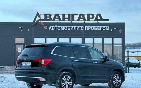 Honda Pilot III рестайлинг, 2018 год, 3 500 000 рублей, 5 фотография