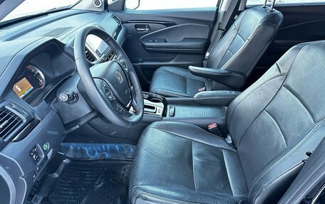 Honda Pilot III рестайлинг, 2018 год, 3 500 000 рублей, 10 фотография