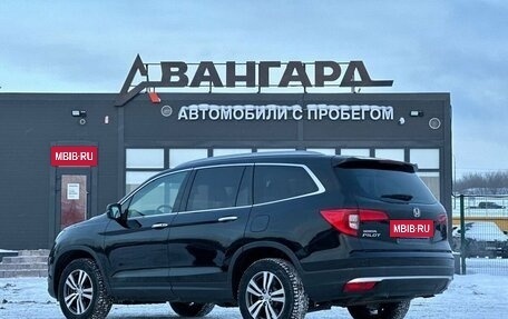 Honda Pilot III рестайлинг, 2018 год, 3 500 000 рублей, 3 фотография