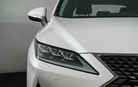 Lexus RX IV рестайлинг, 2020 год, 4 990 000 рублей, 28 фотография