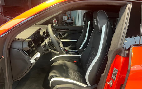 Lamborghini Urus I, 2026 год, 33 333 000 рублей, 11 фотография