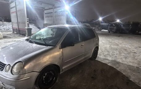 Volkswagen Polo IV рестайлинг, 2004 год, 155 000 рублей, 2 фотография