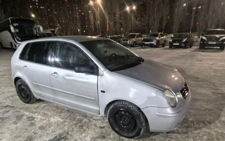 Volkswagen Polo IV рестайлинг, 2004 год, 155 000 рублей, 4 фотография