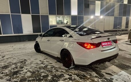 Hyundai Sonata VI, 2010 год, 1 050 000 рублей, 11 фотография