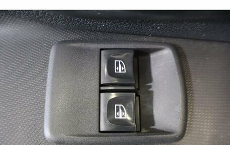 Renault Sandero II рестайлинг, 2017 год, 949 800 рублей, 13 фотография