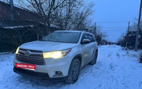Toyota Highlander III, 2014 год, 2 550 000 рублей, 9 фотография