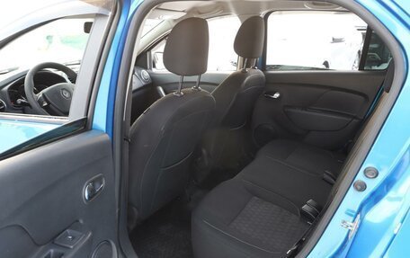 Renault Logan II, 2015 год, 769 000 рублей, 11 фотография