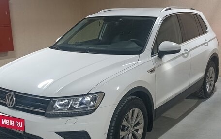 Volkswagen Tiguan II, 2017 год, 2 450 000 рублей, 1 фотография