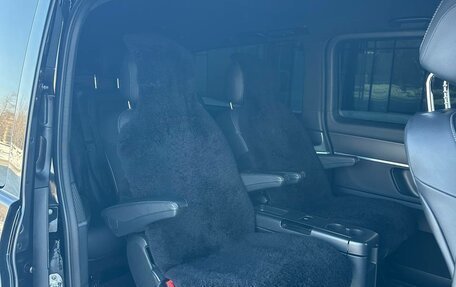 Mercedes-Benz V-Класс, 2023 год, 9 200 000 рублей, 6 фотография