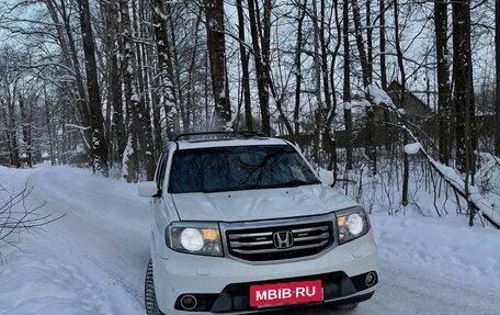 Honda Pilot III рестайлинг, 2011 год, 1 150 000 рублей, 22 фотография