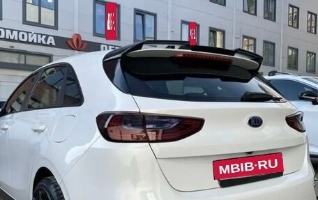 KIA cee'd III, 2018 год, 1 900 000 рублей, 2 фотография