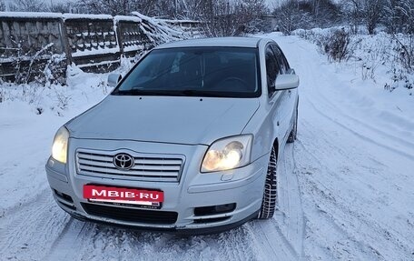 Toyota Avensis III рестайлинг, 2005 год, 840 000 рублей, 3 фотография
