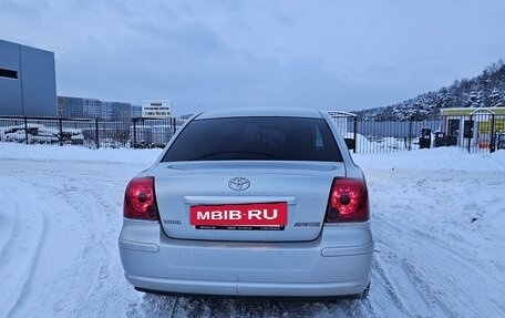 Toyota Avensis III рестайлинг, 2005 год, 840 000 рублей, 8 фотография