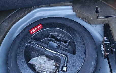 Toyota Avensis III рестайлинг, 2005 год, 840 000 рублей, 18 фотография