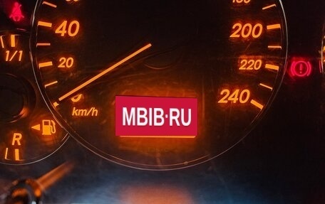 Toyota Avensis III рестайлинг, 2005 год, 840 000 рублей, 24 фотография