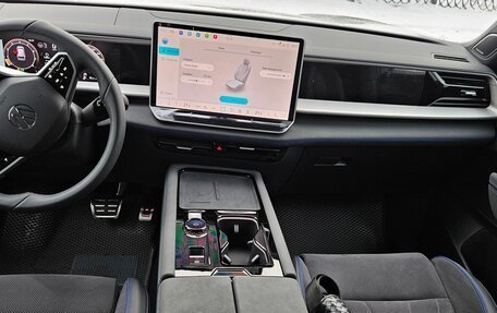 Volkswagen Teramont, 2025 год, 6 380 000 рублей, 7 фотография