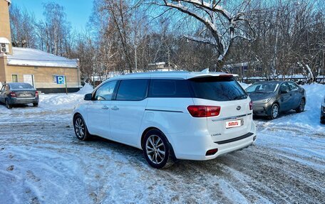 KIA Carnival III, 2019 год, 3 150 000 рублей, 4 фотография