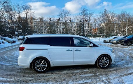 KIA Carnival III, 2019 год, 3 150 000 рублей, 7 фотография
