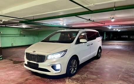 KIA Carnival III, 2019 год, 3 150 000 рублей, 10 фотография