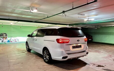 KIA Carnival III, 2019 год, 3 150 000 рублей, 13 фотография